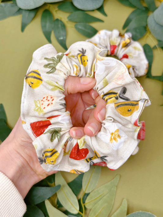 Strawberry bee scrunchy