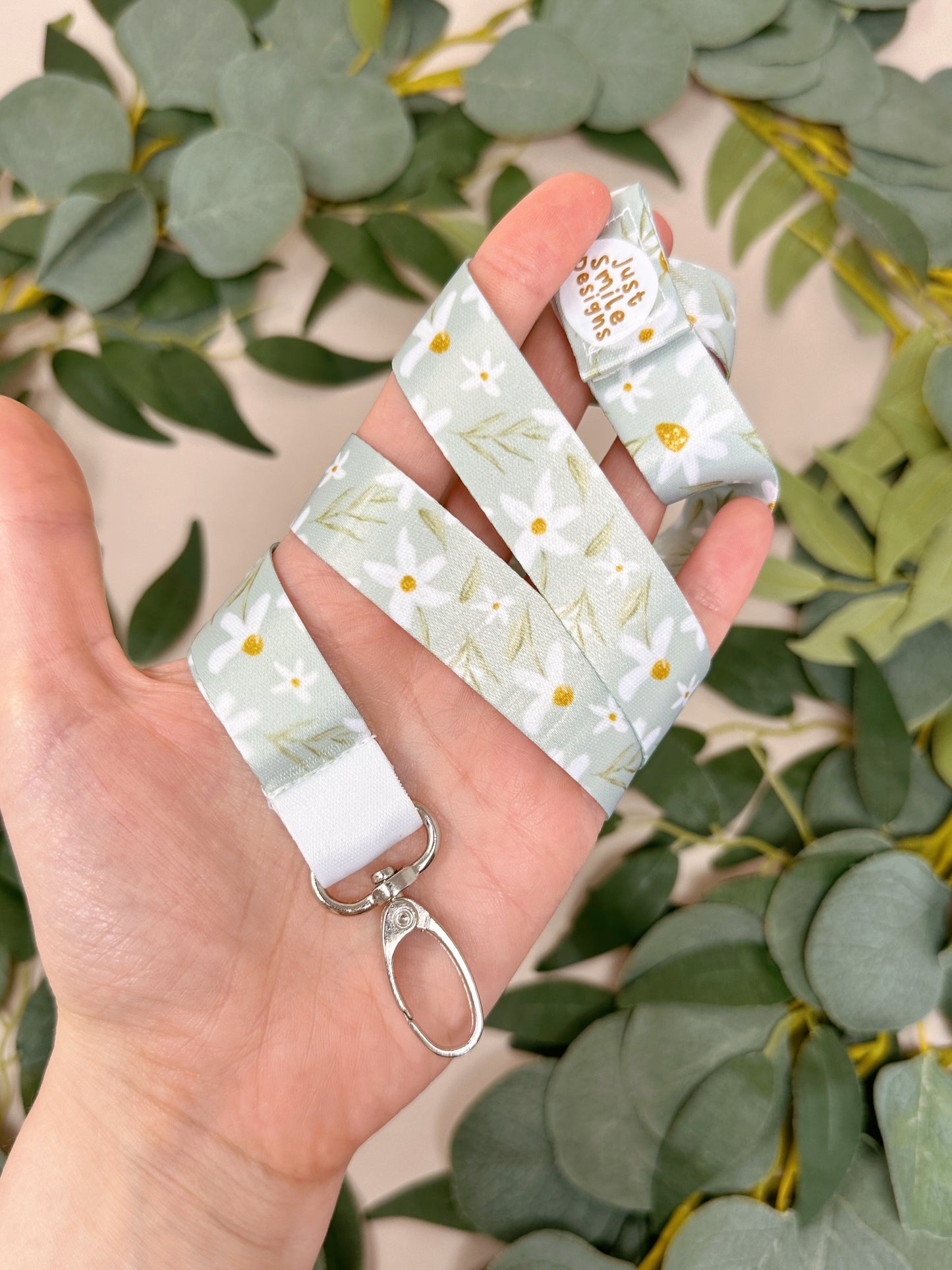 Mint Daisy Lanyard