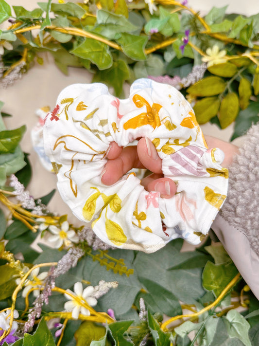 Floral scrunchy