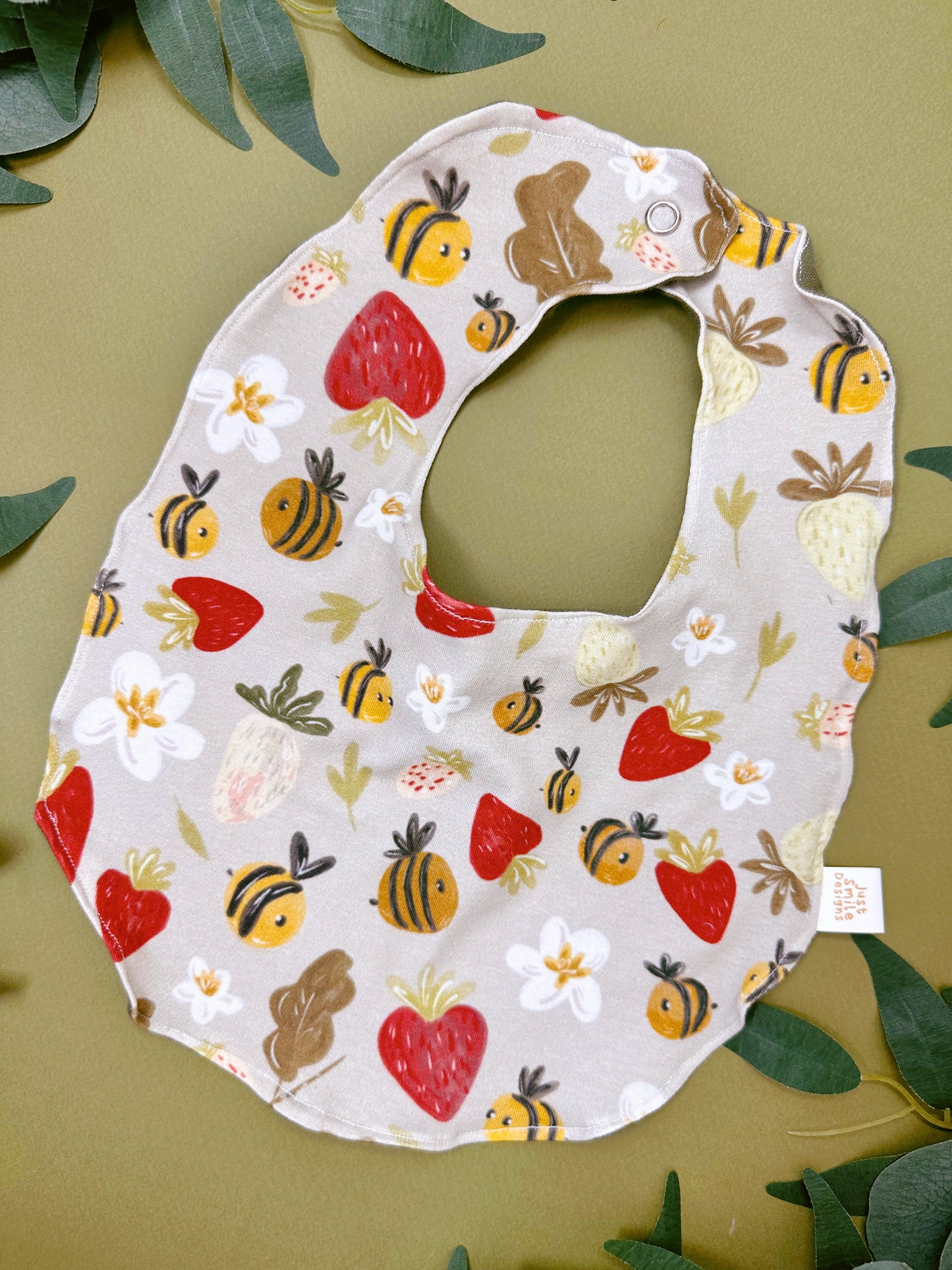 Strawberry Bee Bib - Rounded