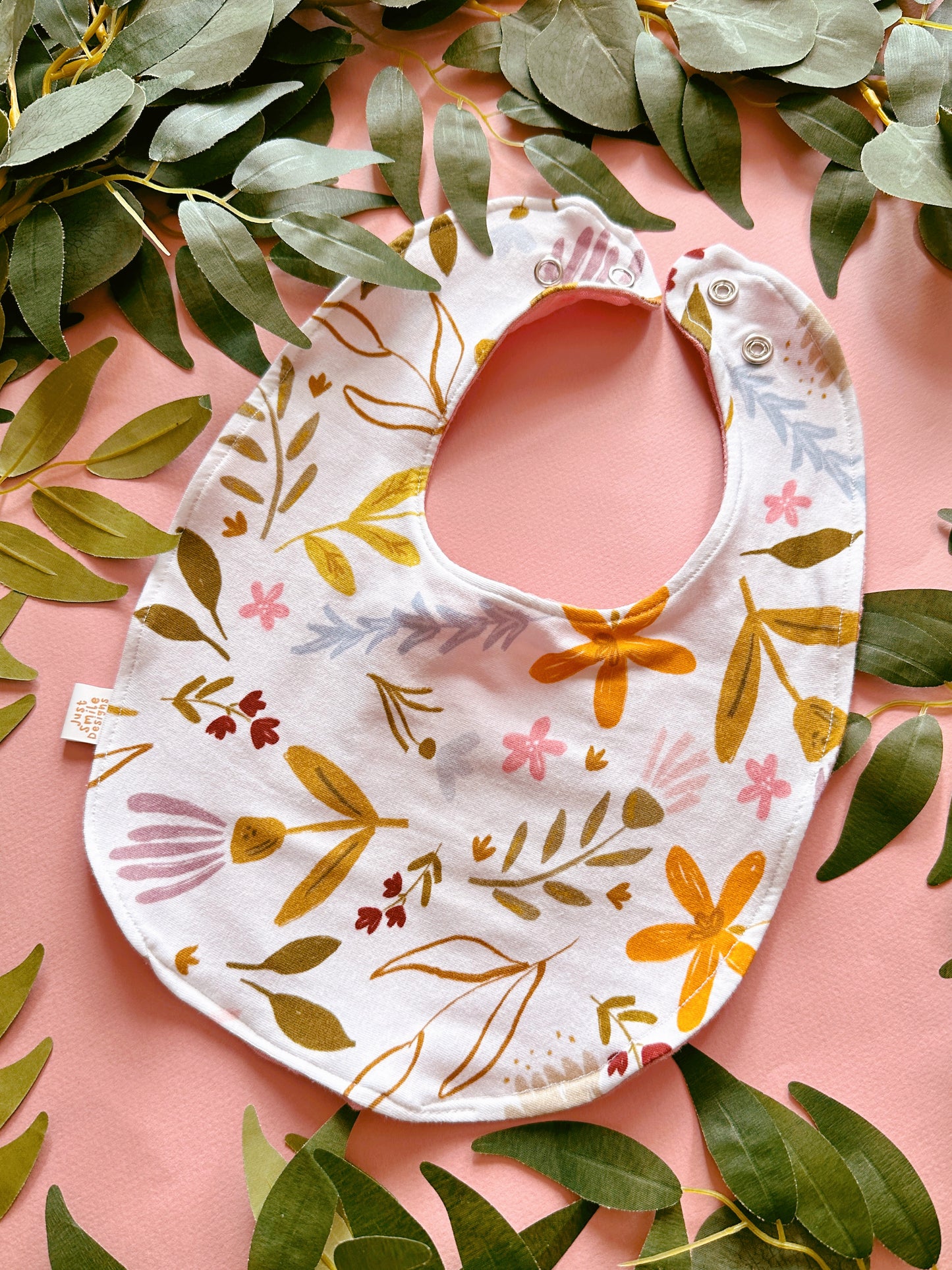 Fresh Flowers Bib - Rounded