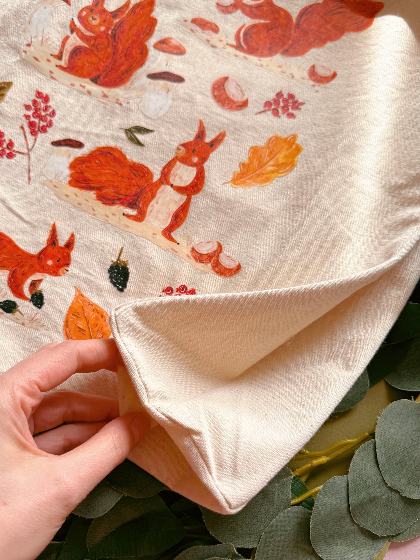 Red Squirrel Giant Tote Bag