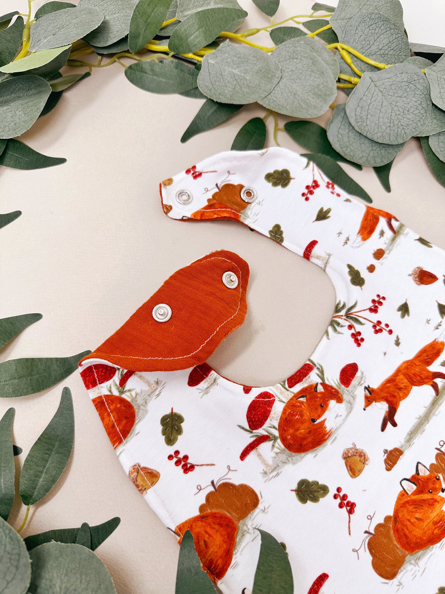 Autumnal Fox Bib - Rounded