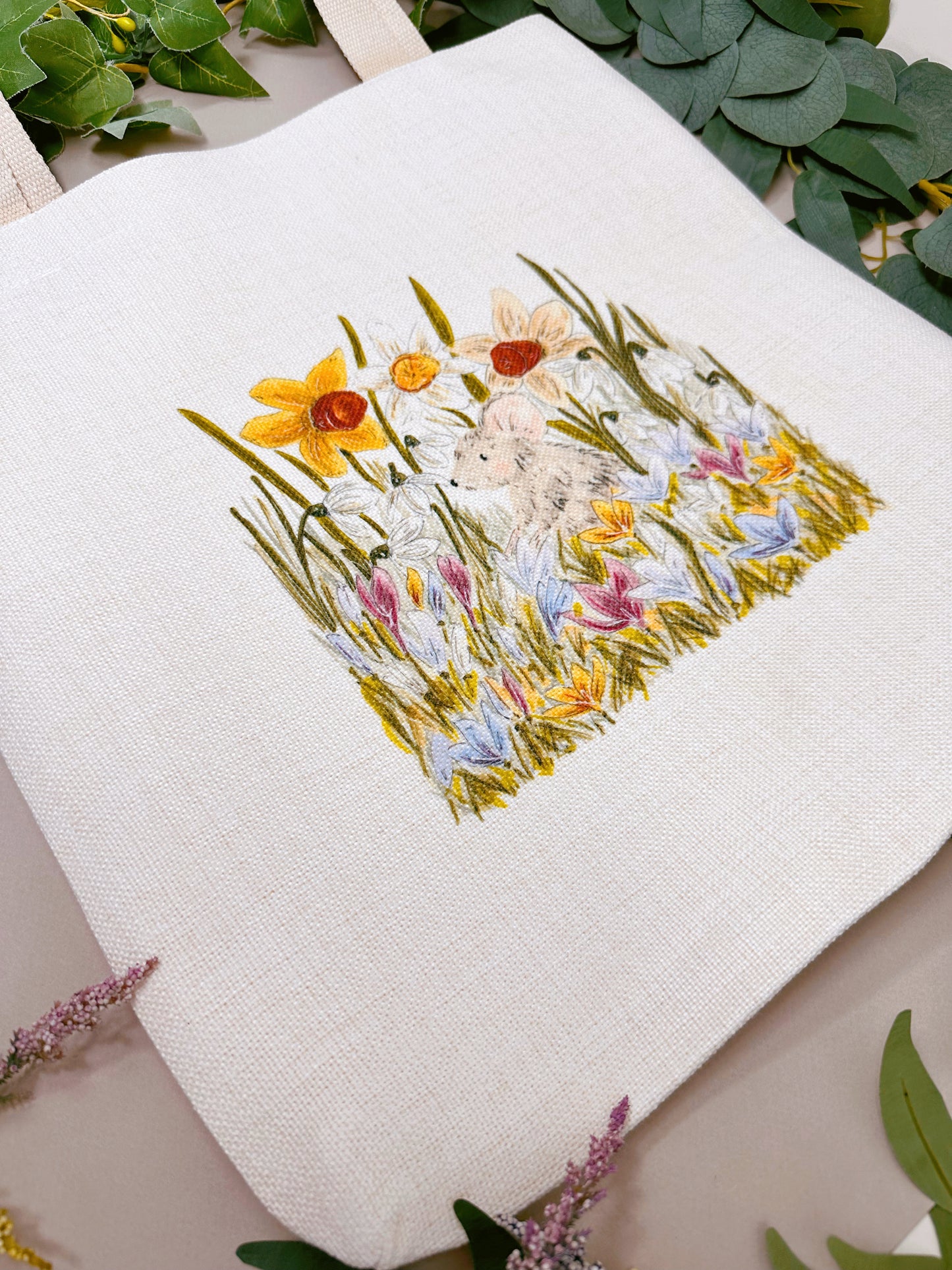 Garden Mouse Linen Tote Bag