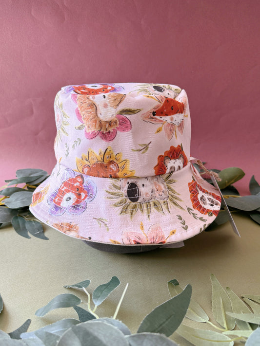 Flower animal head bucket hat