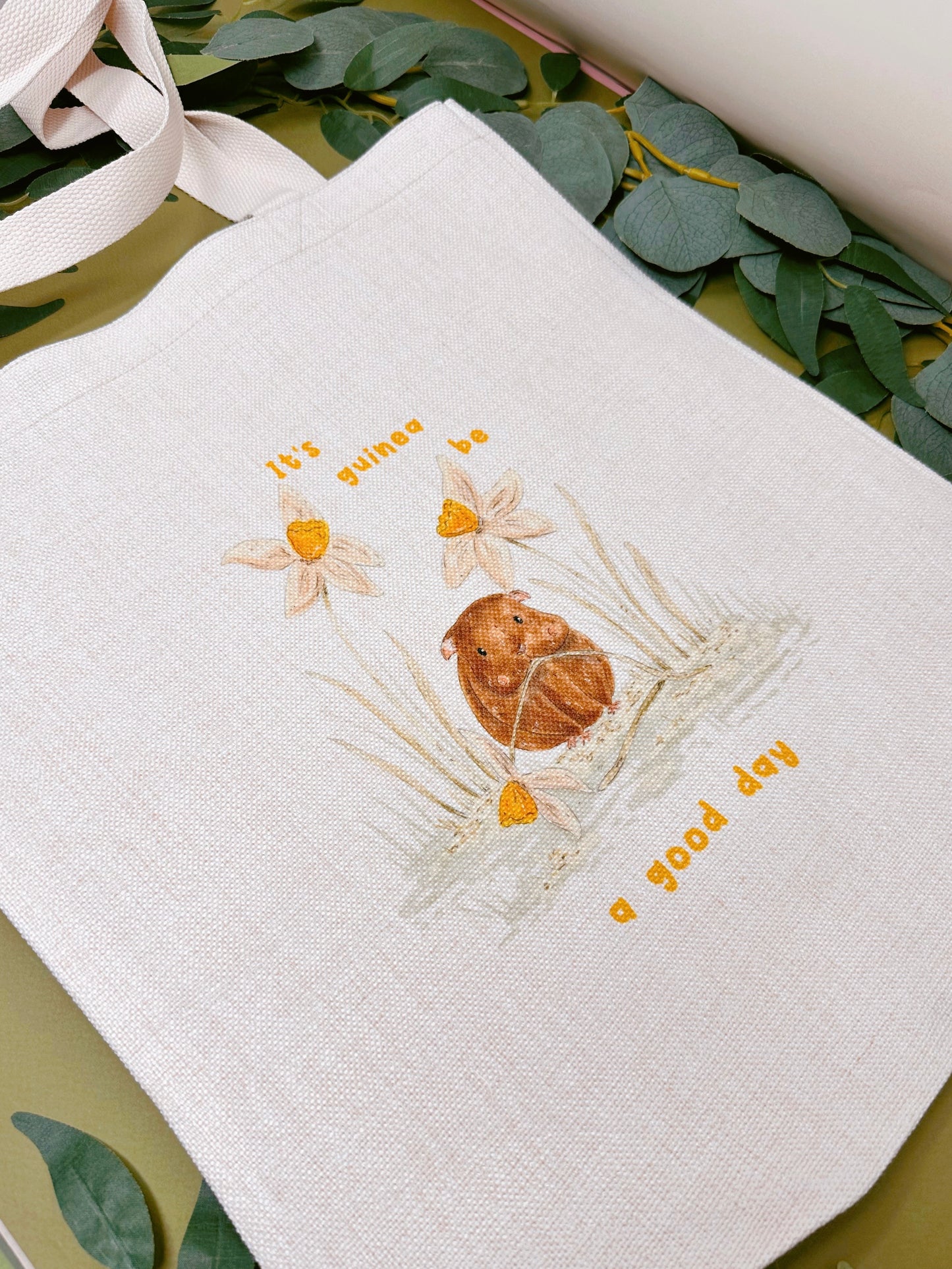 Daffodil Guinea Pig Linen Tote Bag
