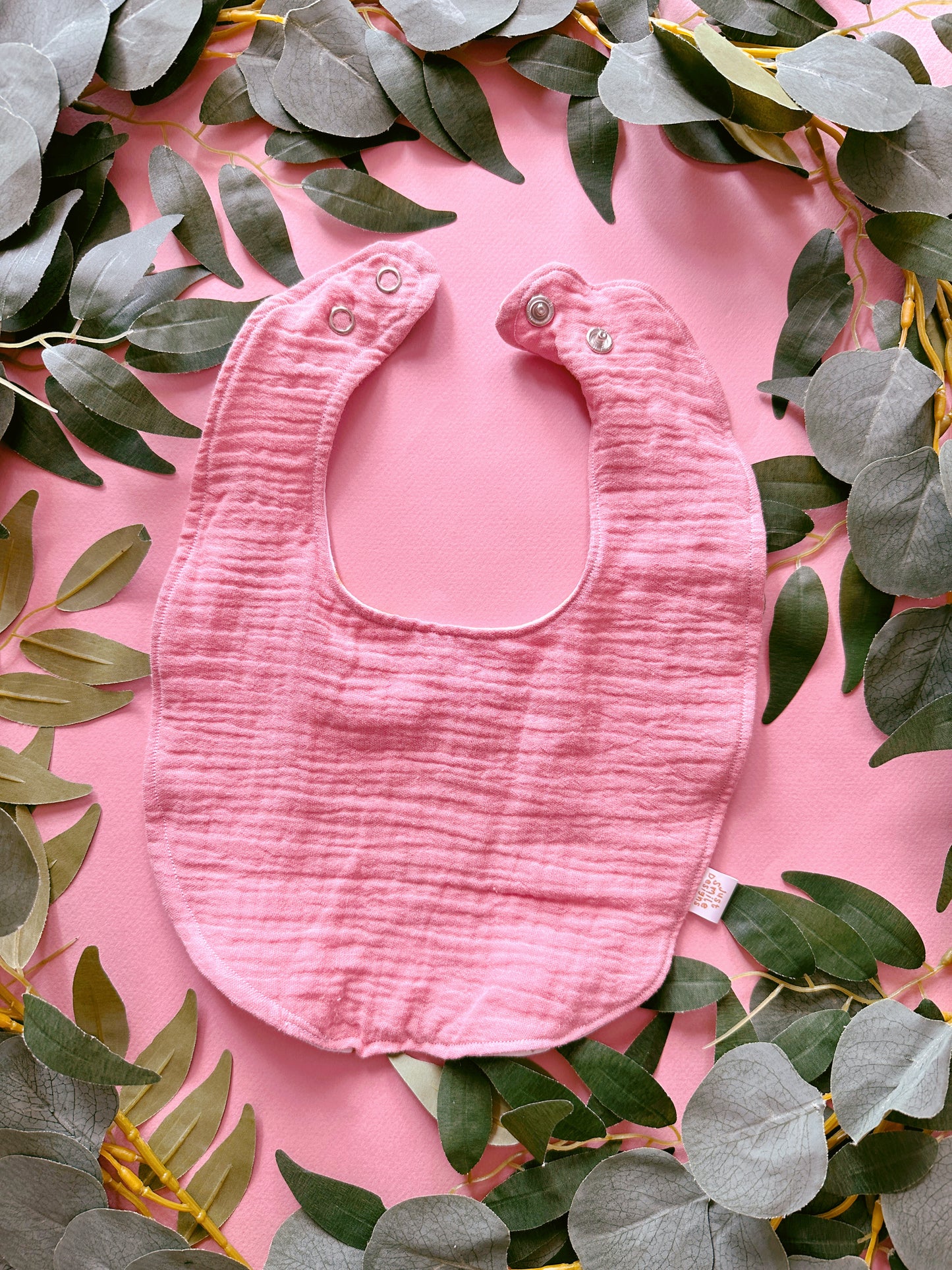 Fresh Flowers Bib - Rounded