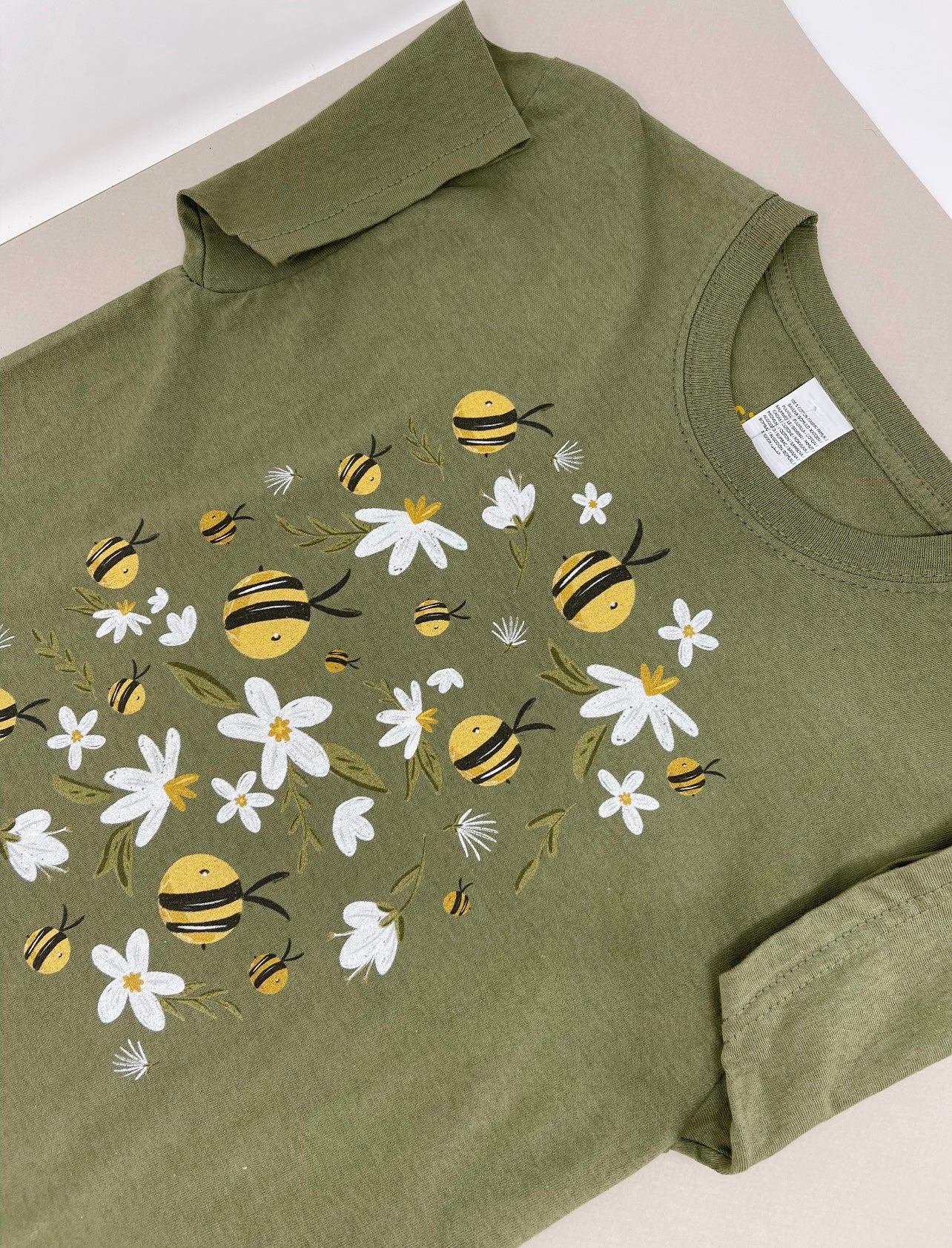 Bee T-shirt