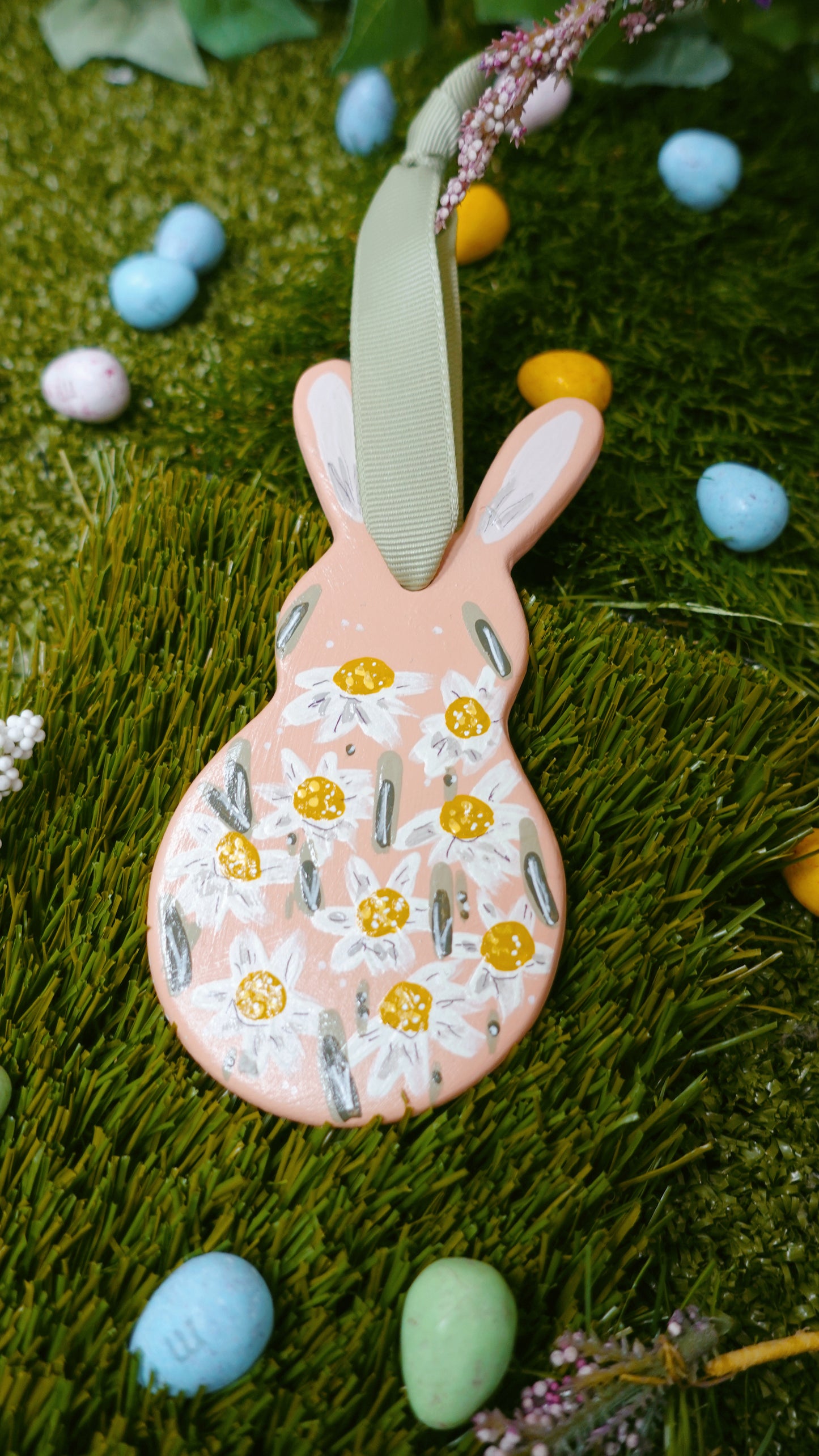 Pink Daisies Flat Bunny