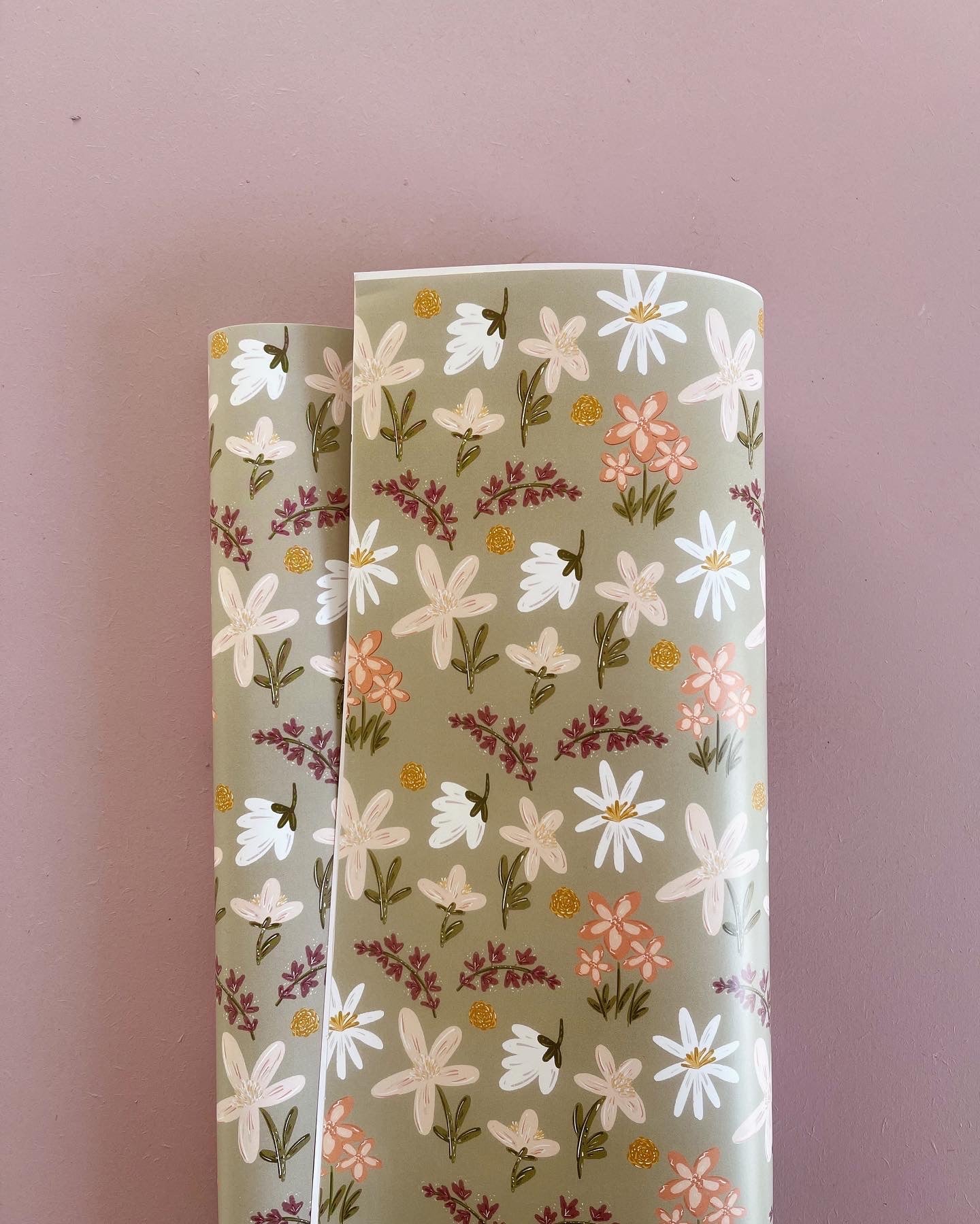 Garden Daisy Wrapping Paper