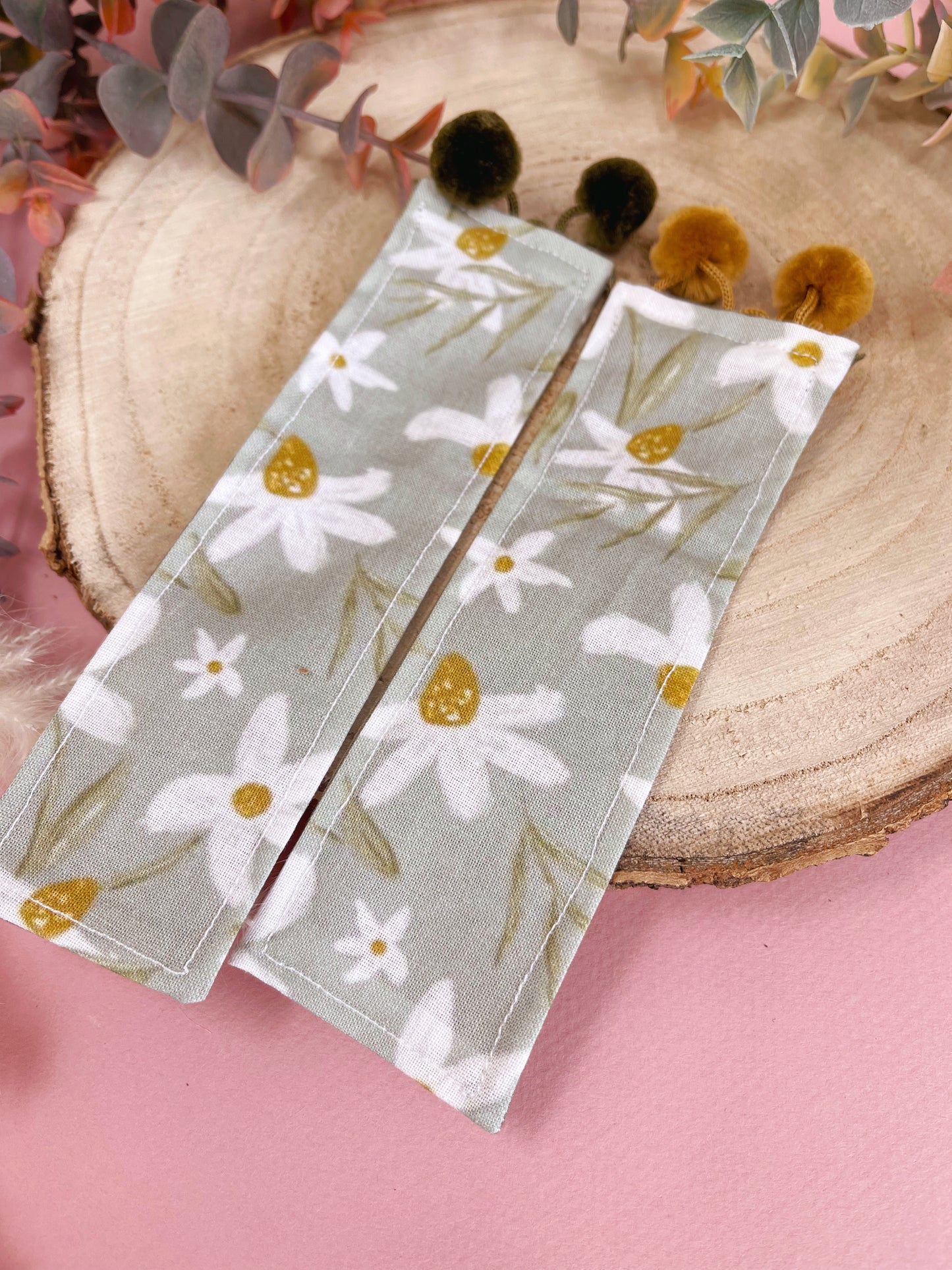 Daisy Bookmark
