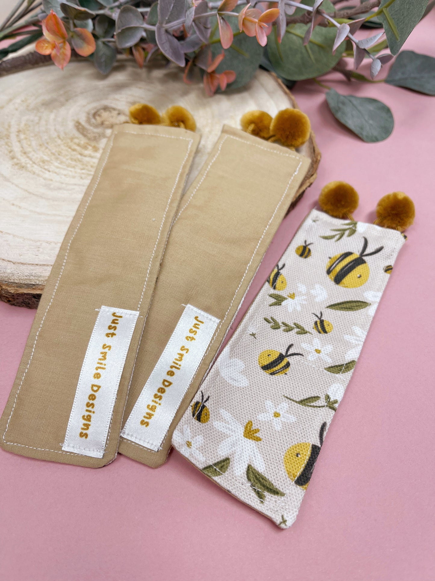 Bee Bookmark