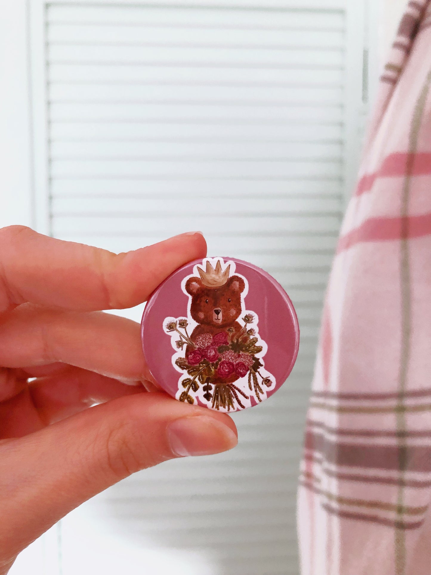Bouquet Bear Badge