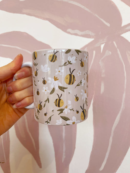Bee Pattern Mug