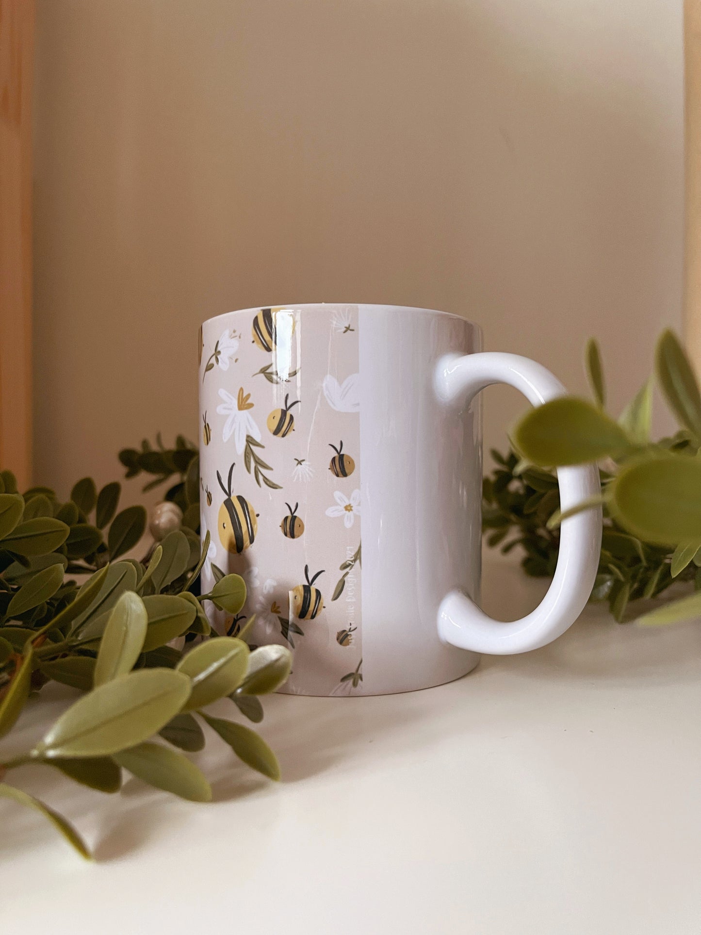 Bee Pattern Mug
