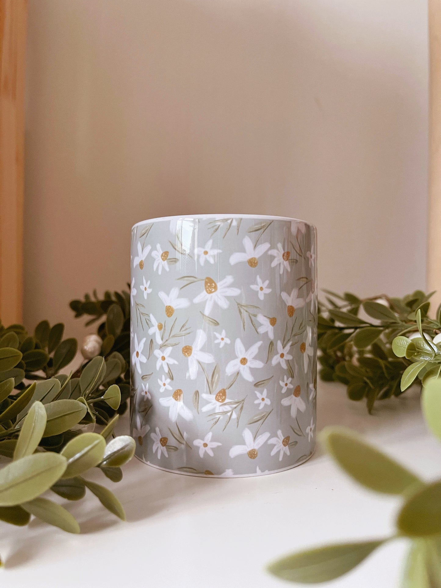 Daisy Floral Mug