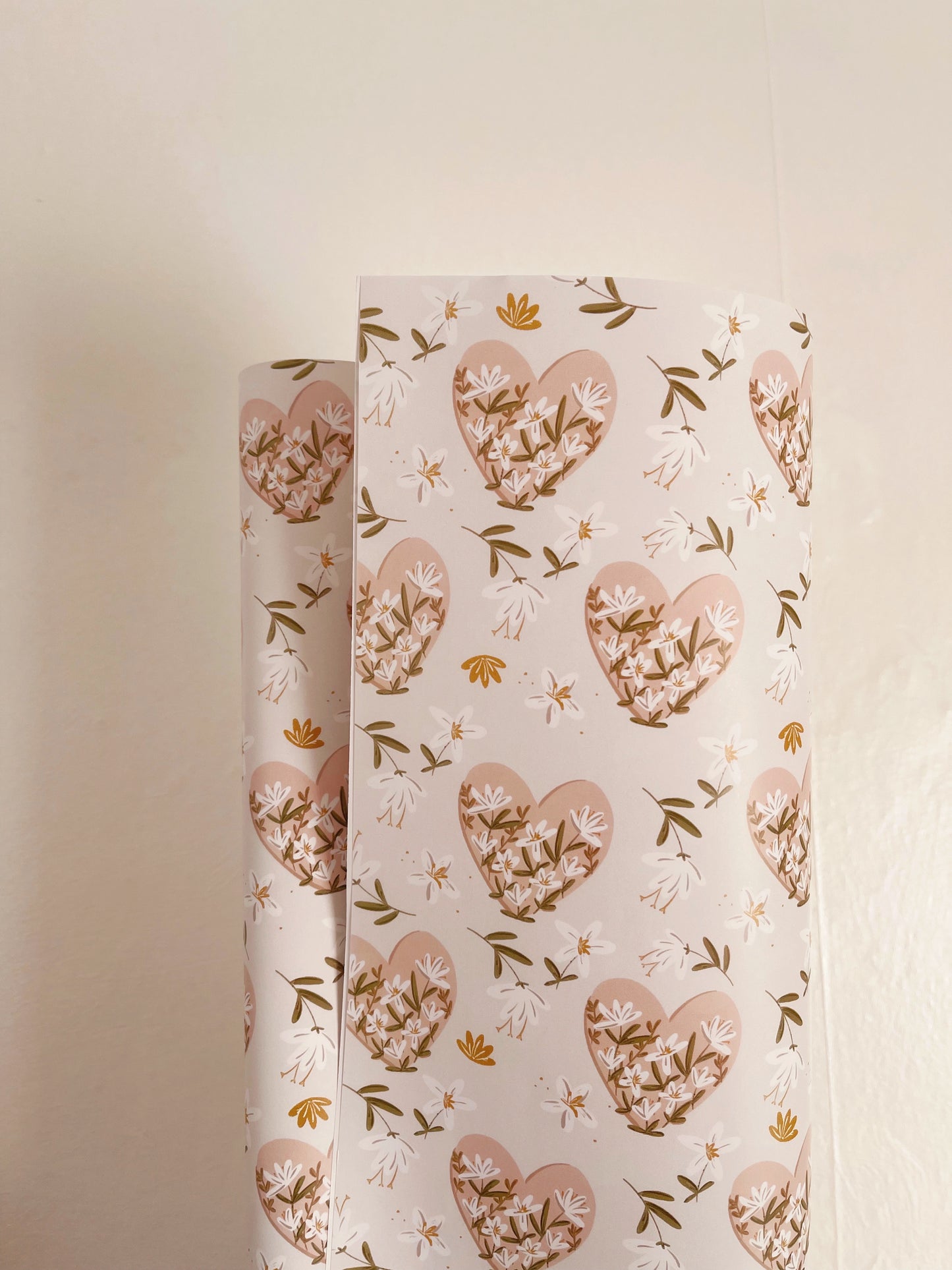 Heart Daisy Wrapping Paper