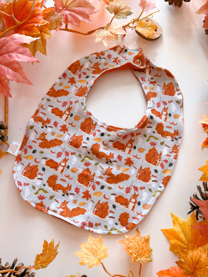 Autumn Red Squirrel Bib - Rounded