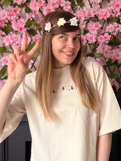 Daisy Bee Embroidered T-Shirt - Organic Cotton