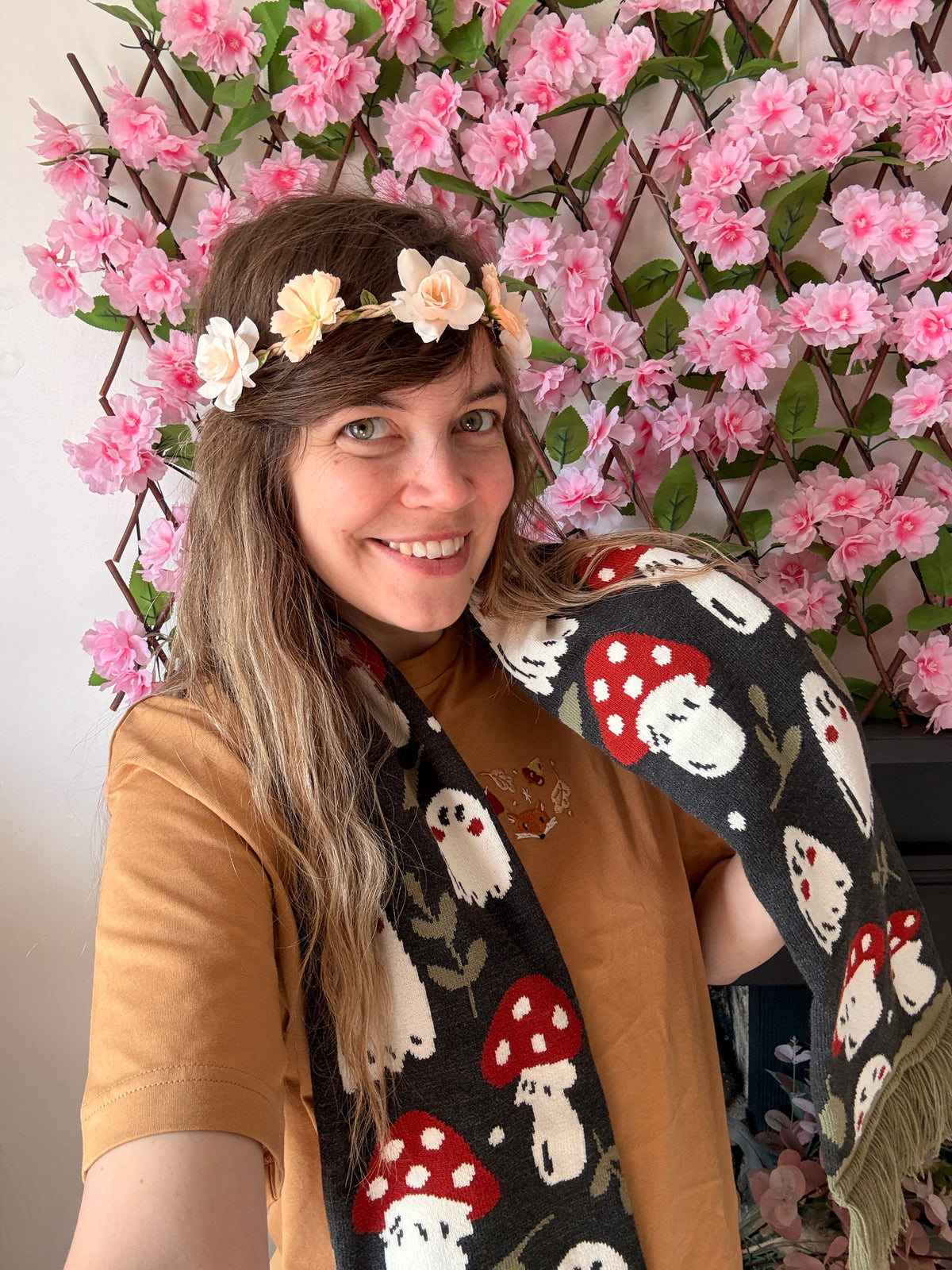 Mushroom Ghost Scarf