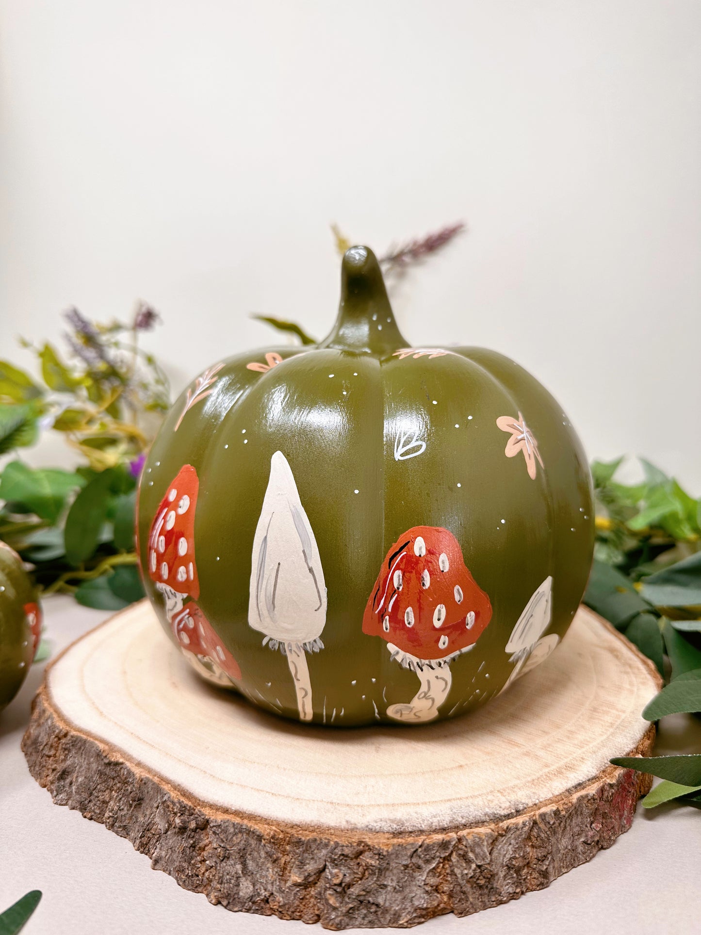 Autumn Mushroom Round Pumpkin
