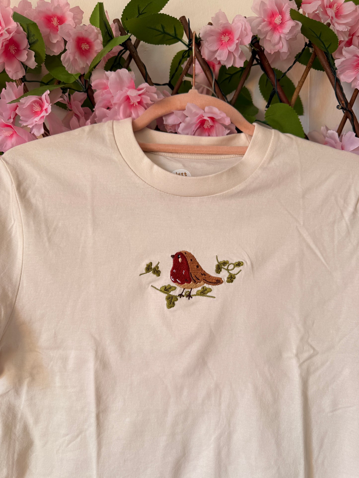 Robin Embroidered T-Shirt - Organic Cotton