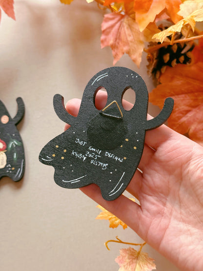 Wooden Ghost Decoration