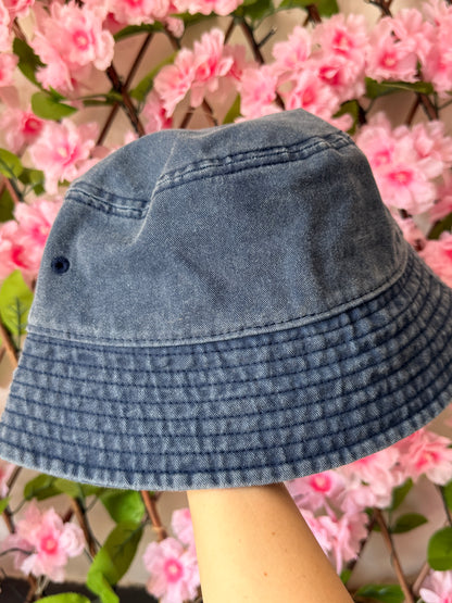 Daisy Bee Embroidered Bucket Hat