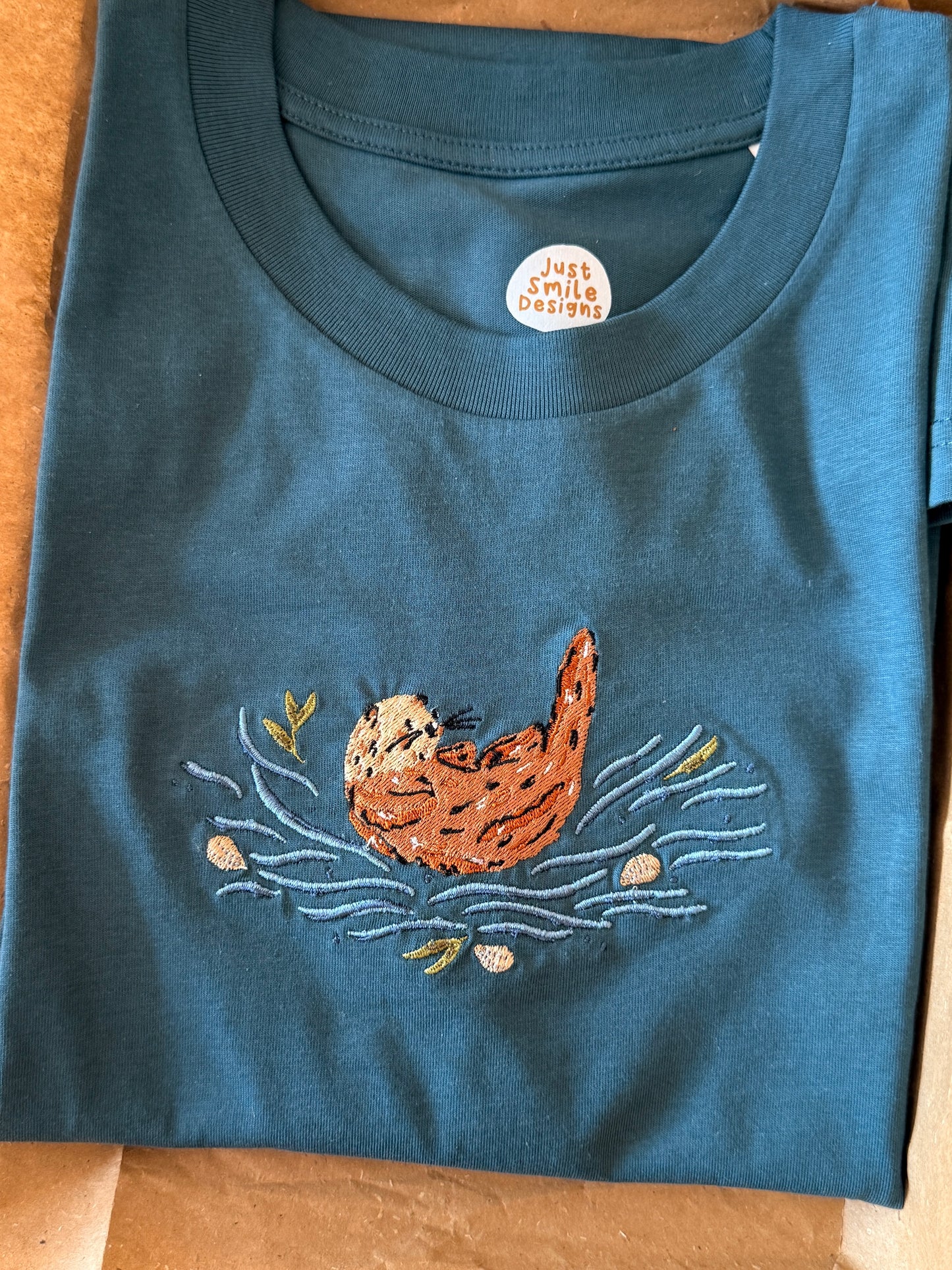Sea Otter Embroidered T-Shirt - Organic Cotton