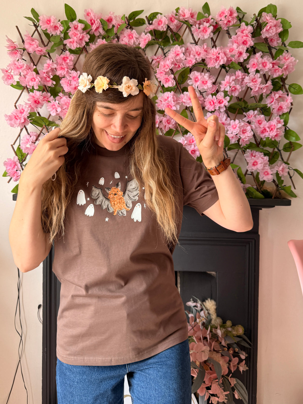 Bat Ghost T-Shirt - Organic Cotton (Chocolate)