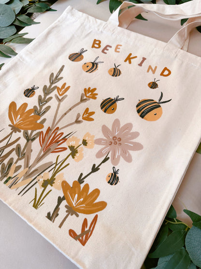 Autumnal Bee Giant Tote Bag