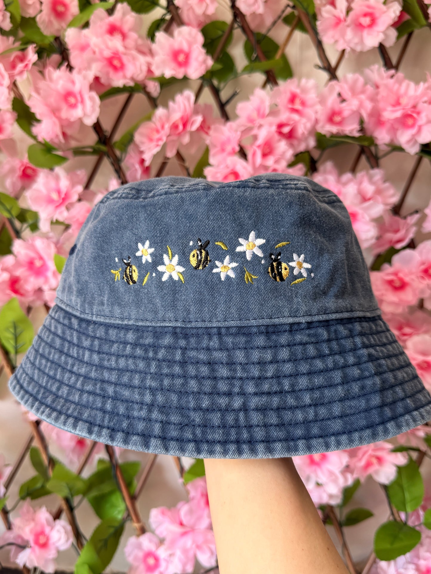 Daisy Bee Embroidered Bucket Hat