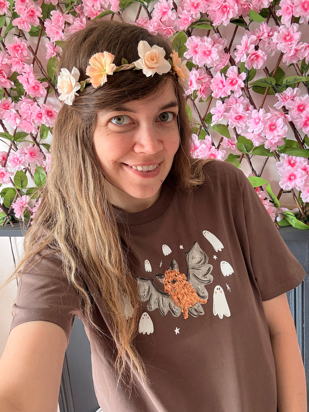 Bat Ghost T-Shirt - Organic Cotton (Chocolate)