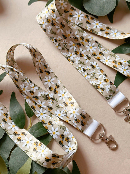 Daisy Bee Lanyard