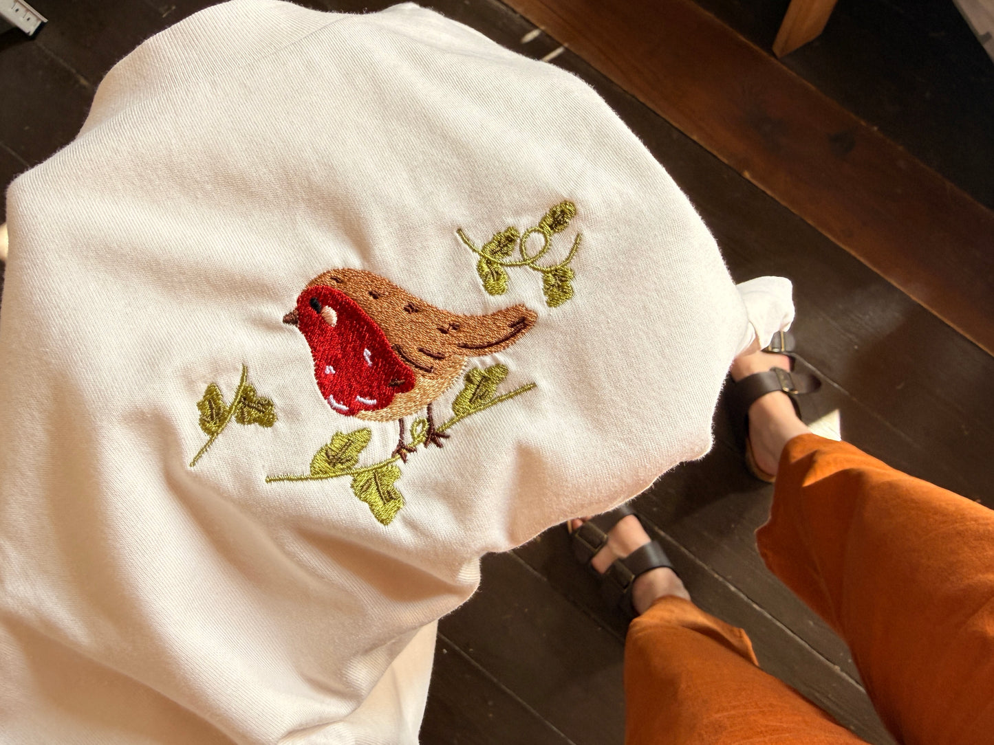 Robin Embroidered T-Shirt - Organic Cotton