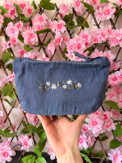 Daisy Bee Zip Case