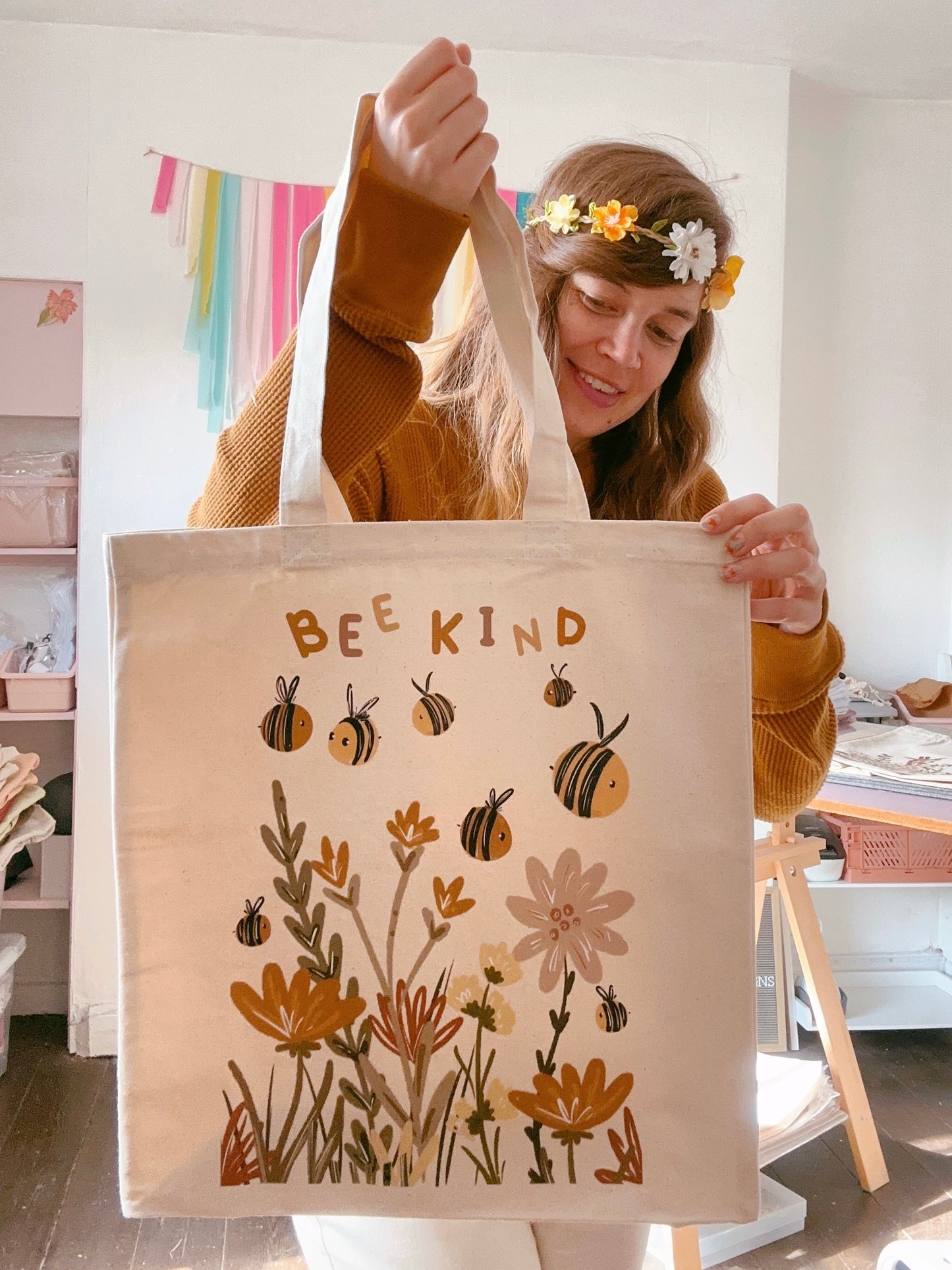 Autumnal Bee Giant Tote Bag