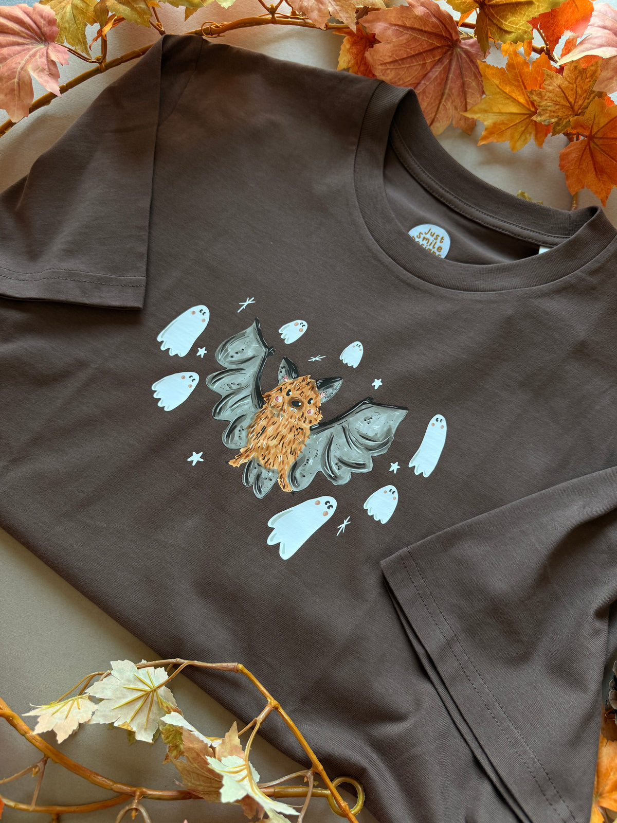 Bat Ghost T-Shirt - Organic Cotton (Chocolate)