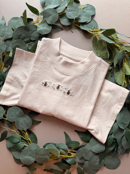 Daisy Bee Embroidered T-Shirt - Organic Cotton