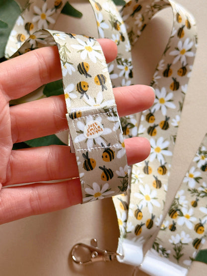 Daisy Bee Lanyard