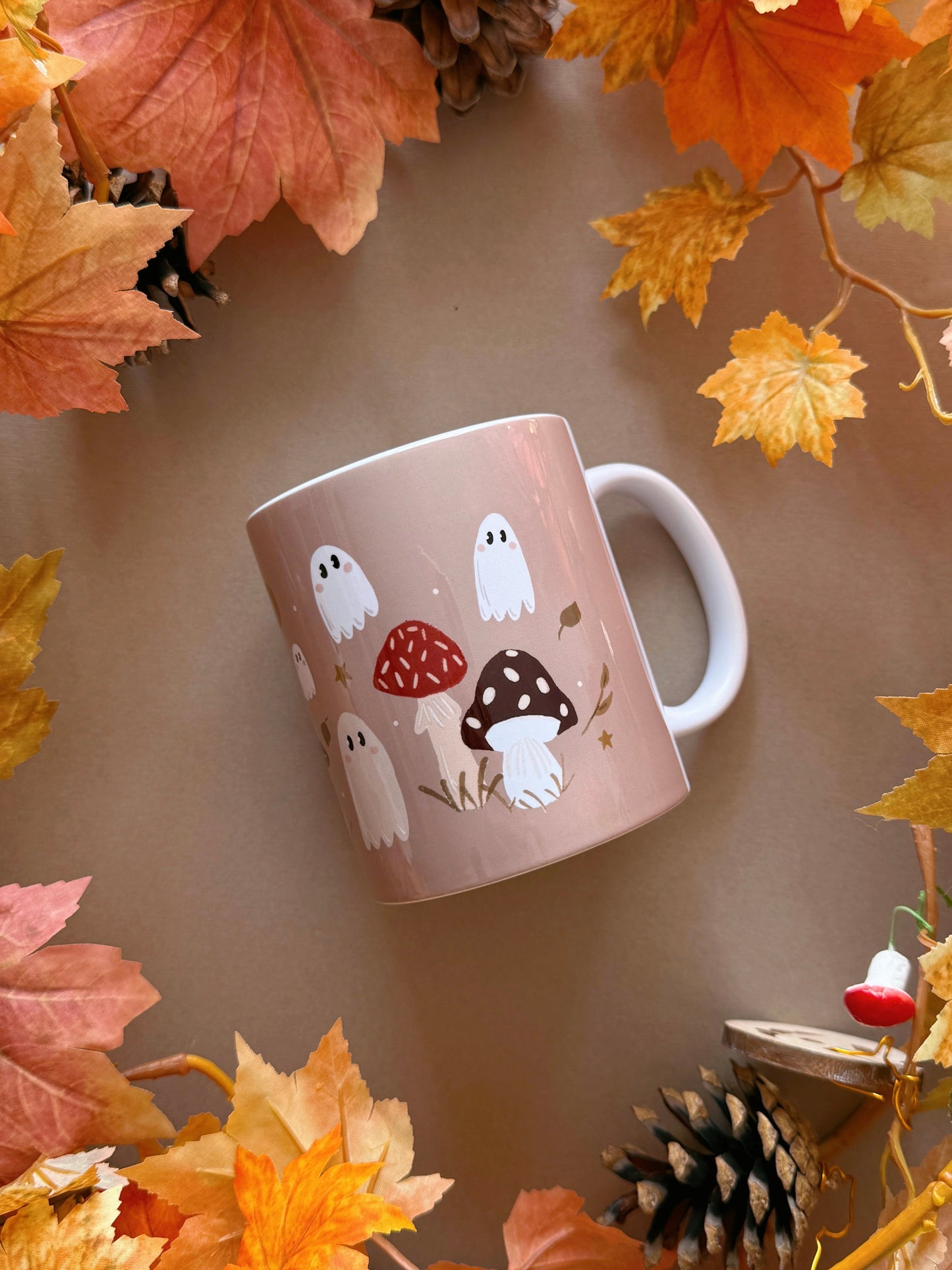 Mushroom Ghost Mug - Tan