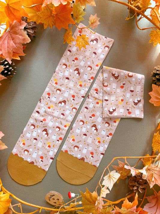 Mushroom Ghost Sock - Tan