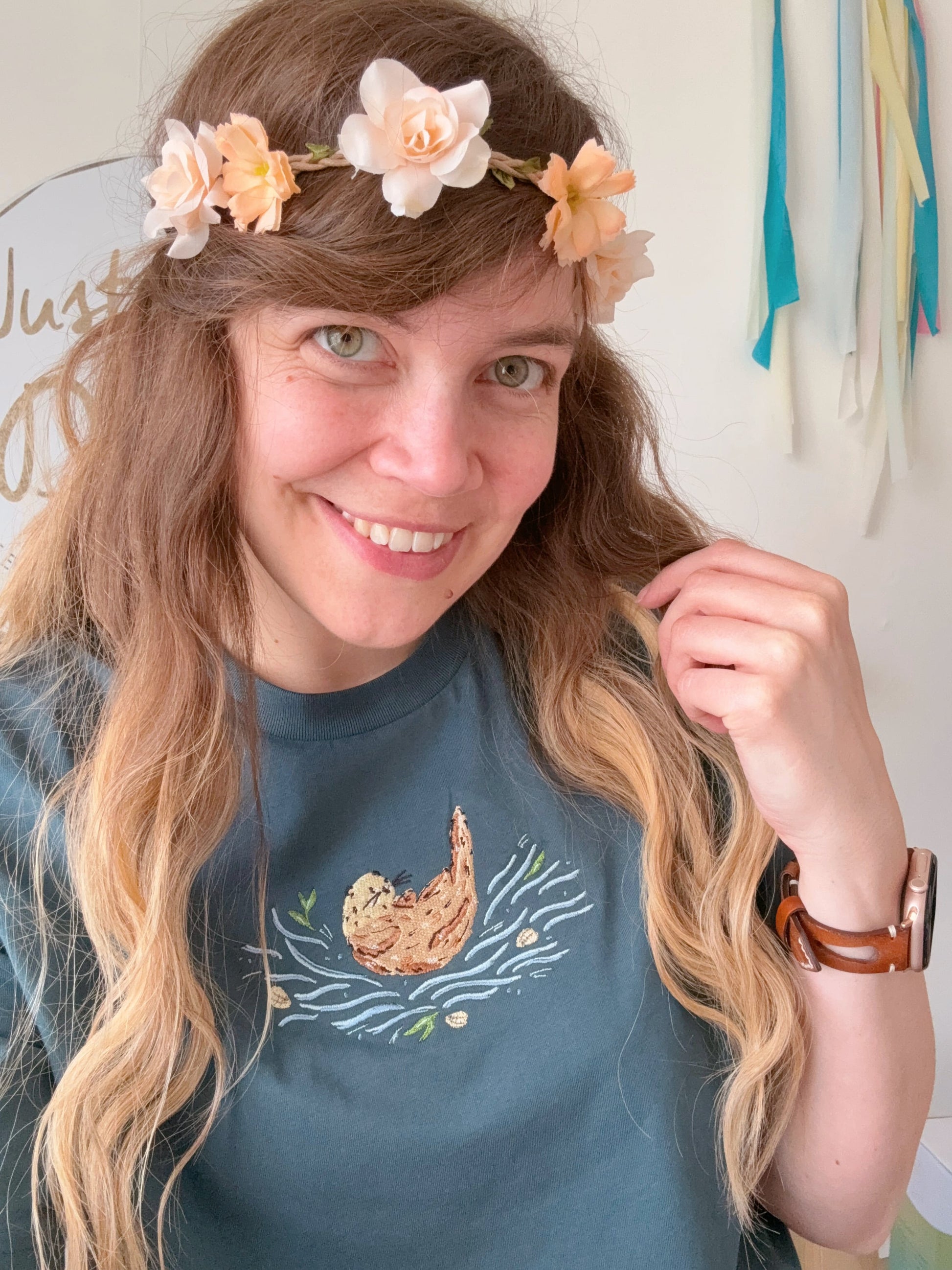 Sea otter embroidered organic cotton T-shirt