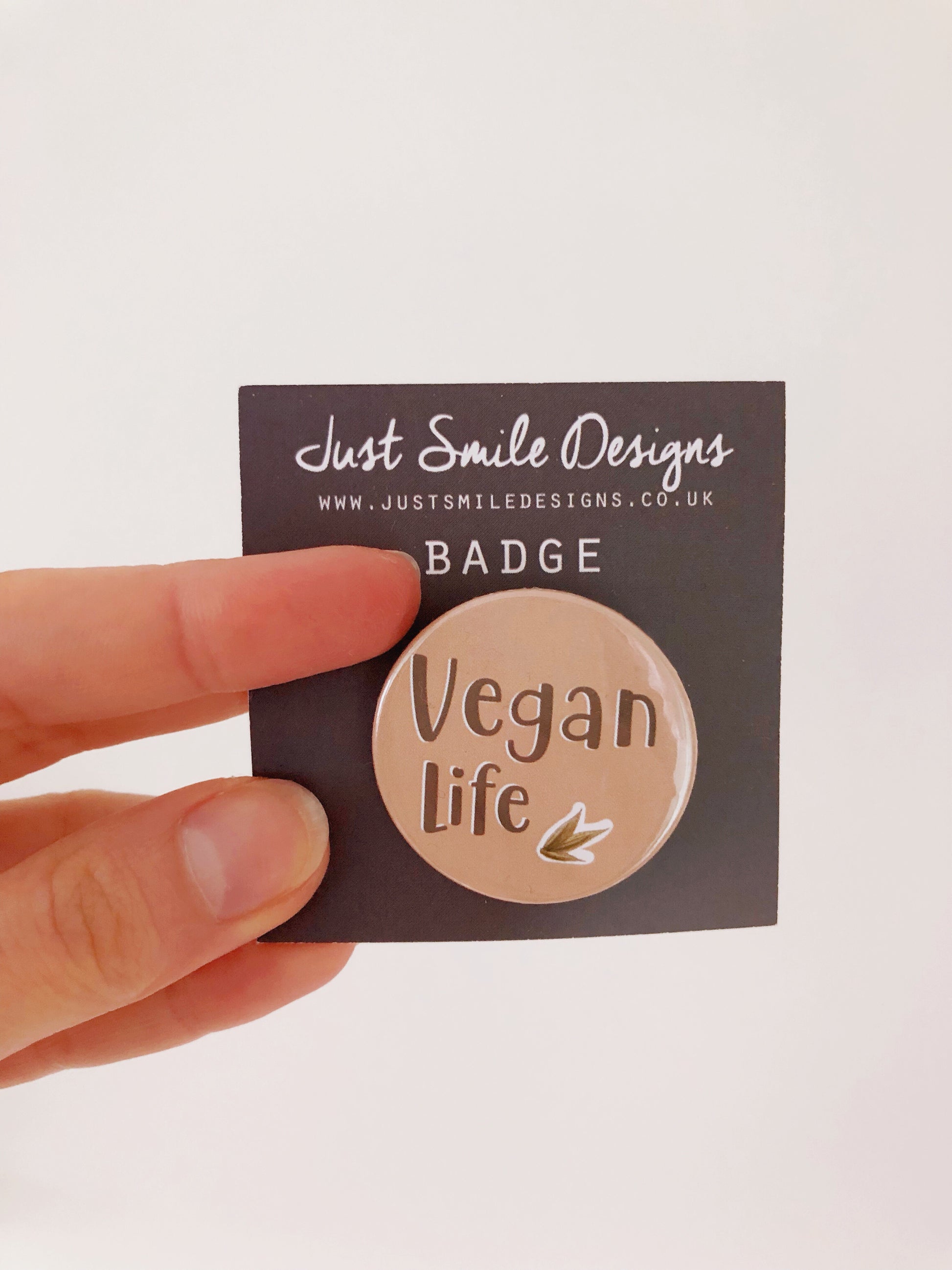 Vegan Life, leaf badge 