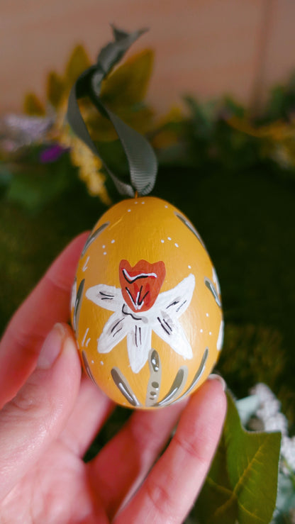 Daffodil & snowdrops Egg