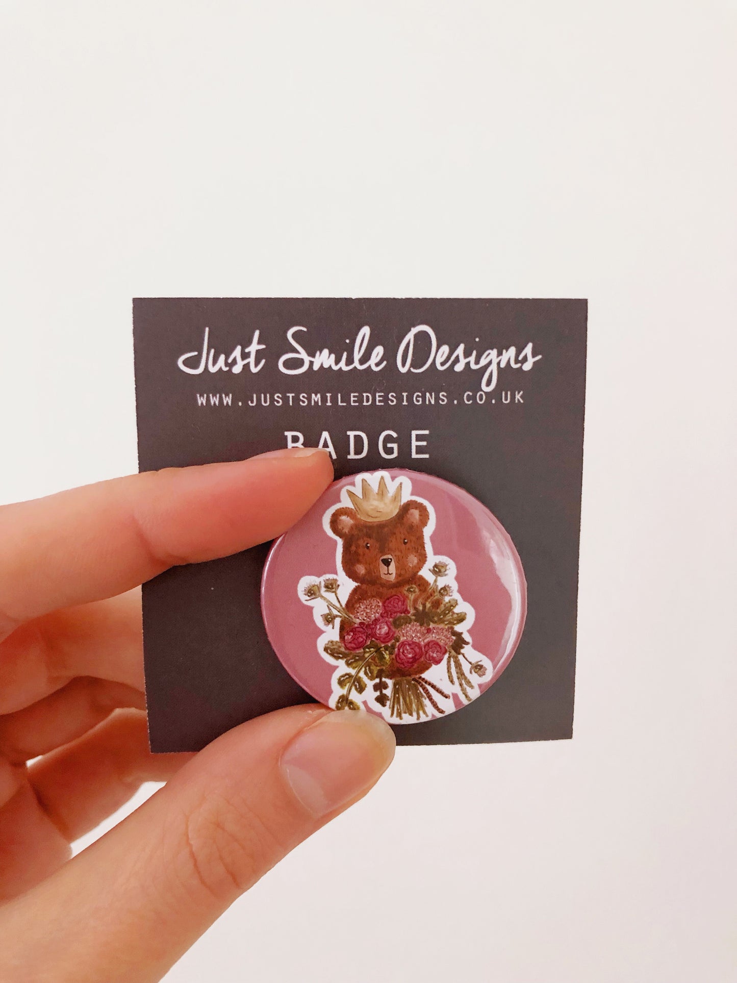 Bear with Bouquet badge 